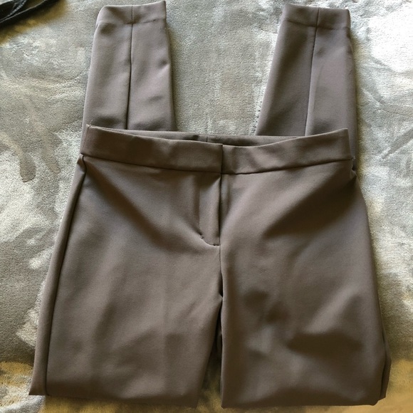 SOLD—Express Stretch Skinny Pant - Picture 4 of 8